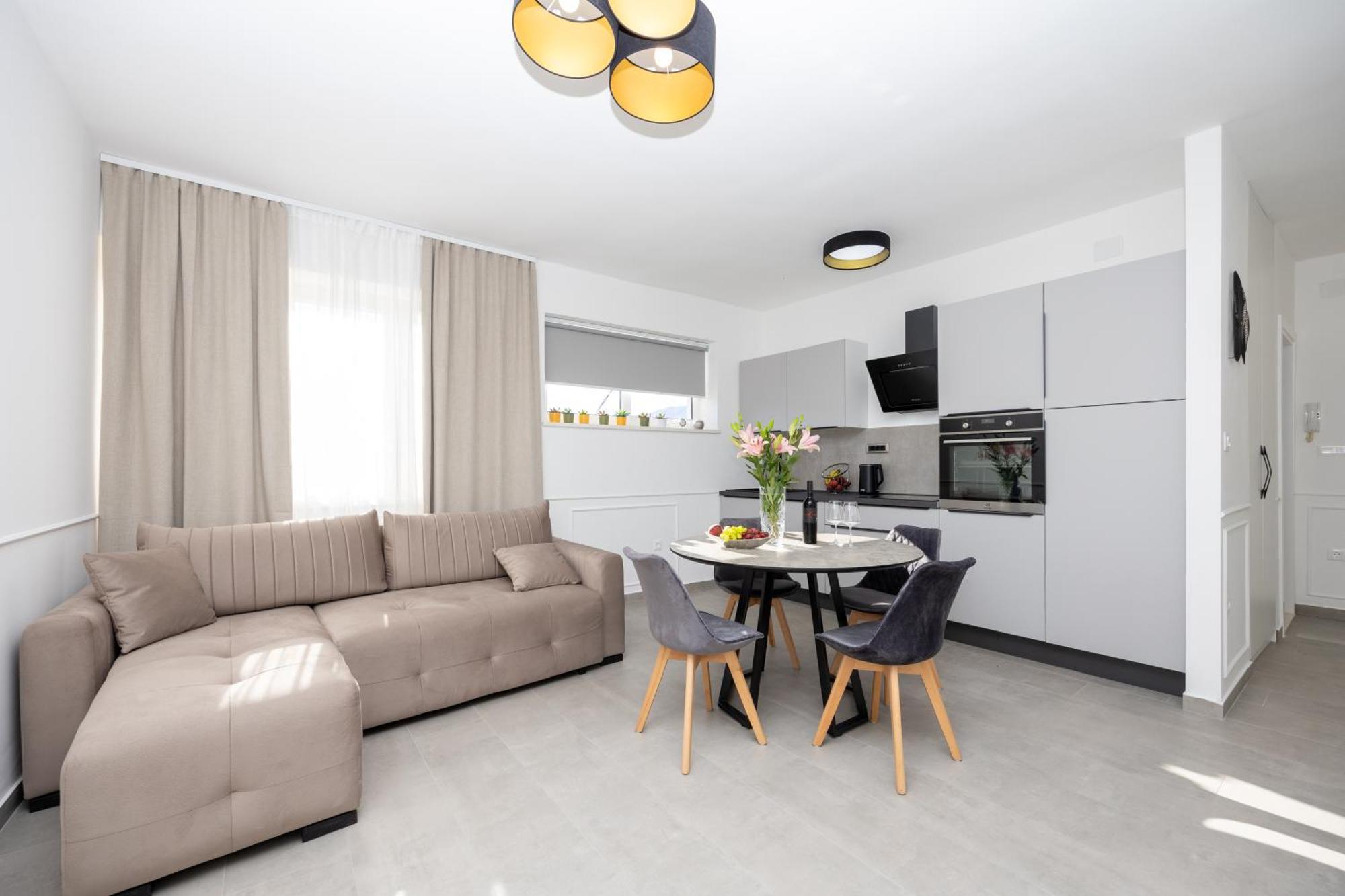 Luxury 4 Star Ivancica Appartement